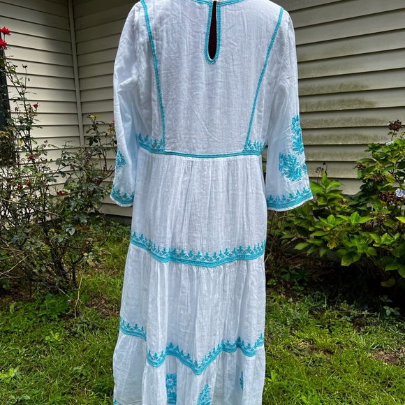 Embroidered cotton dress - Picture 6 of 8
